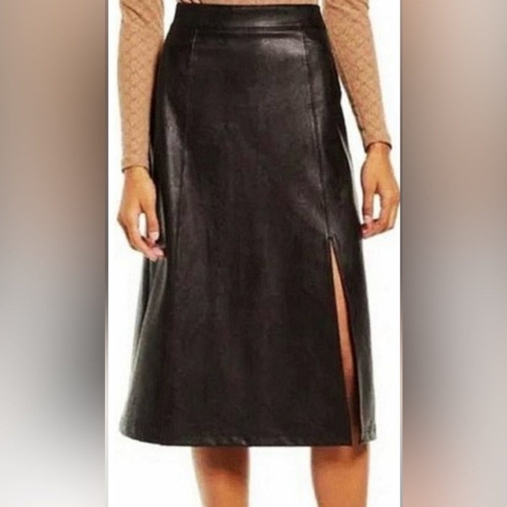 NWT $148 SPANX Leather Like A-Line Mini Skirt w/tummy control. S/P Small